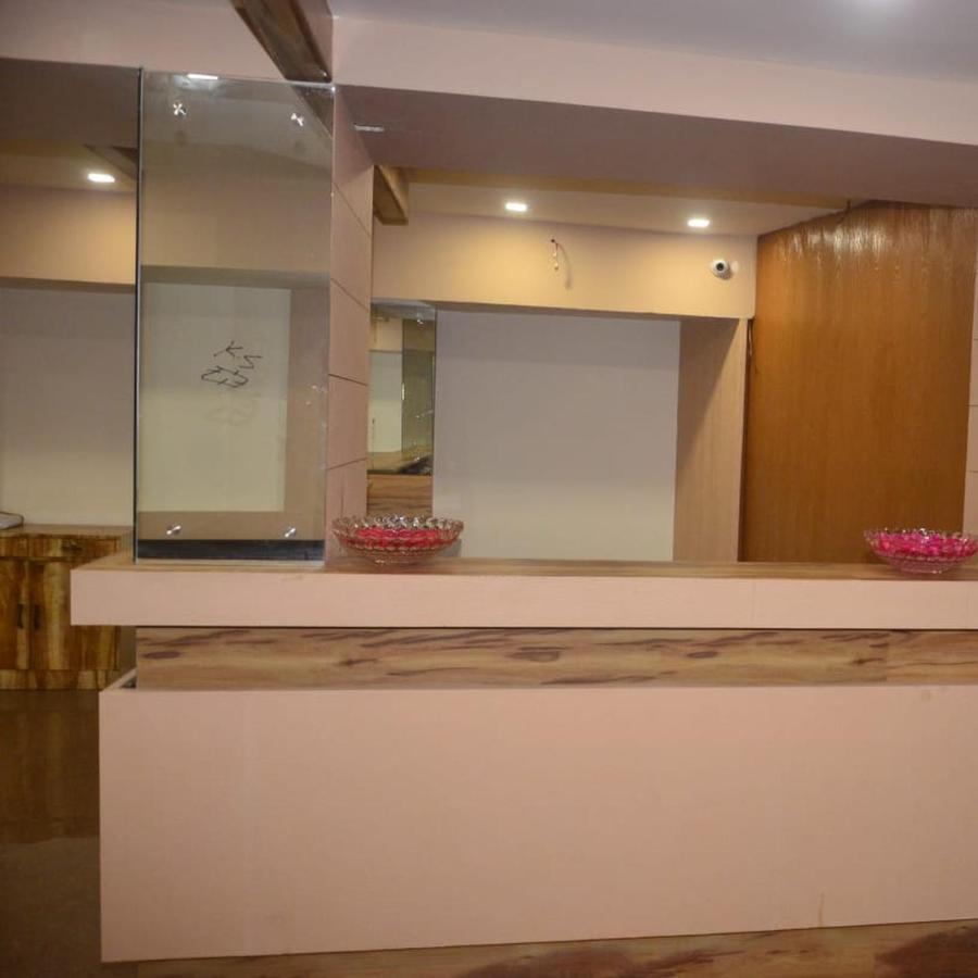 Hotel Poonam Rāipur 외부 사진