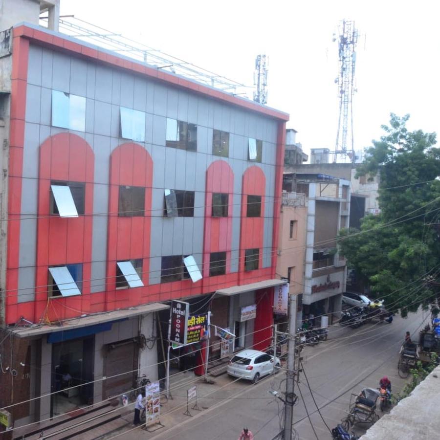Hotel Poonam Rāipur 외부 사진